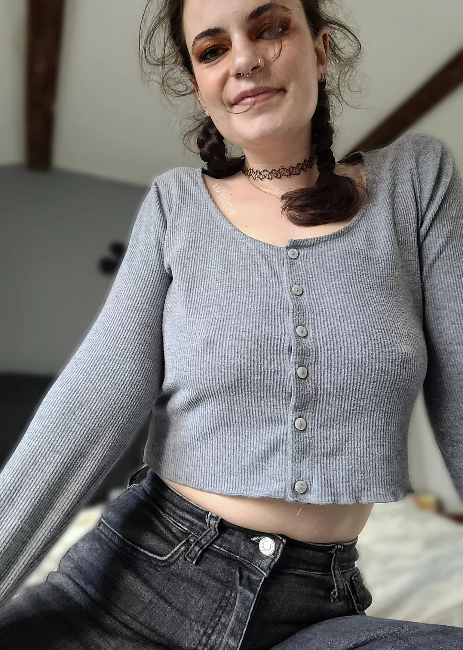 i finally moved out of my parents' house! it only took eighteen months! everyone say well done eliza 🌻