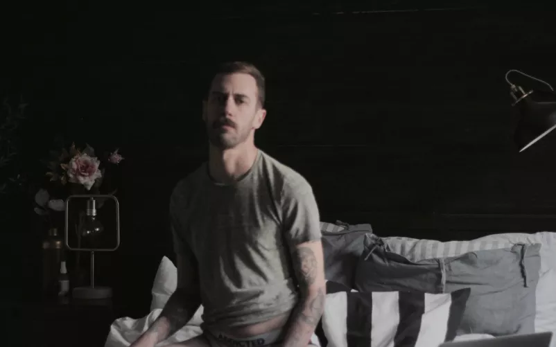 I find this photo I took of myself looks like a renaissance painting.