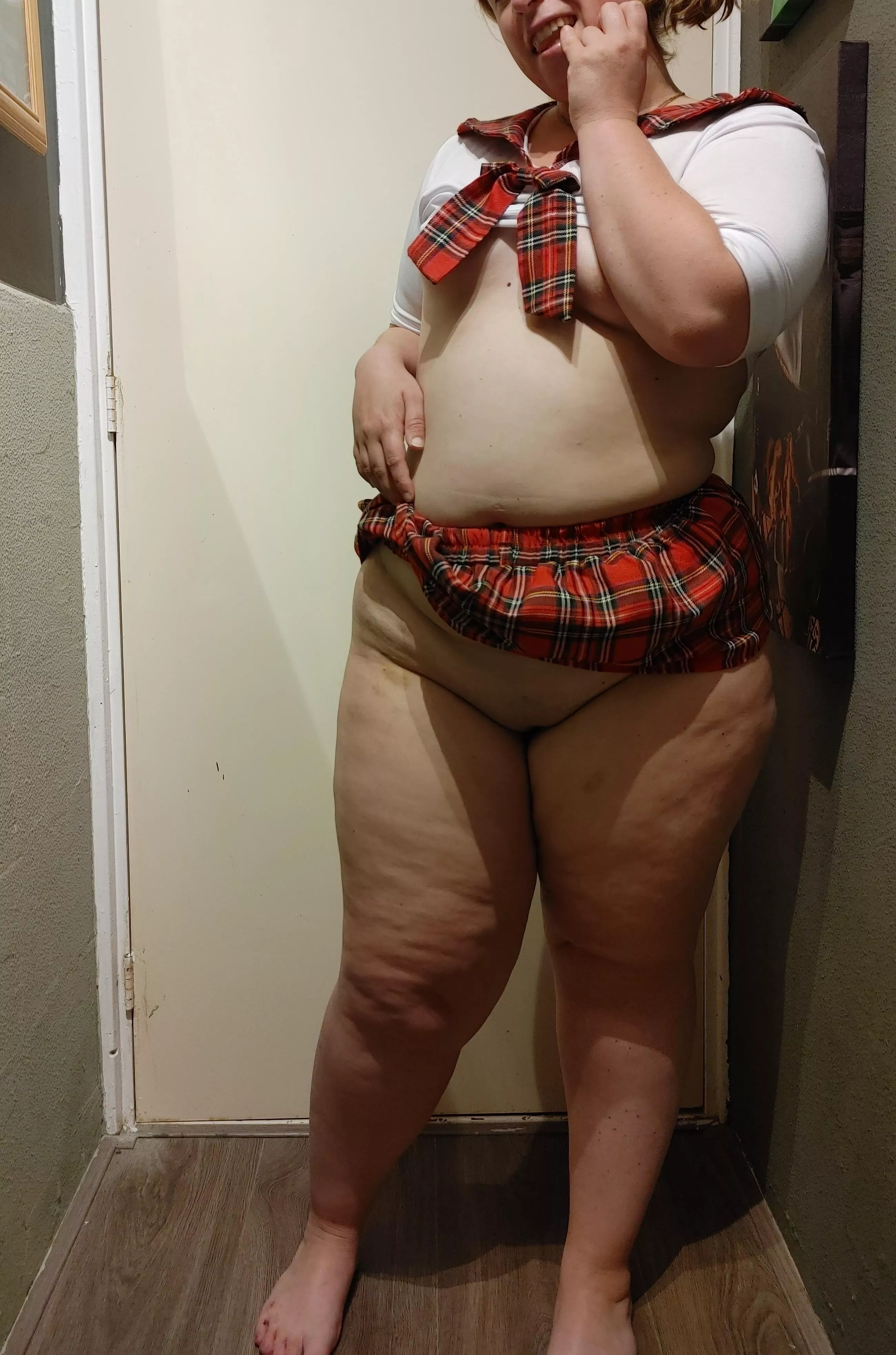 I fit the description, do I not?😇 I fit the description, do I not?😇