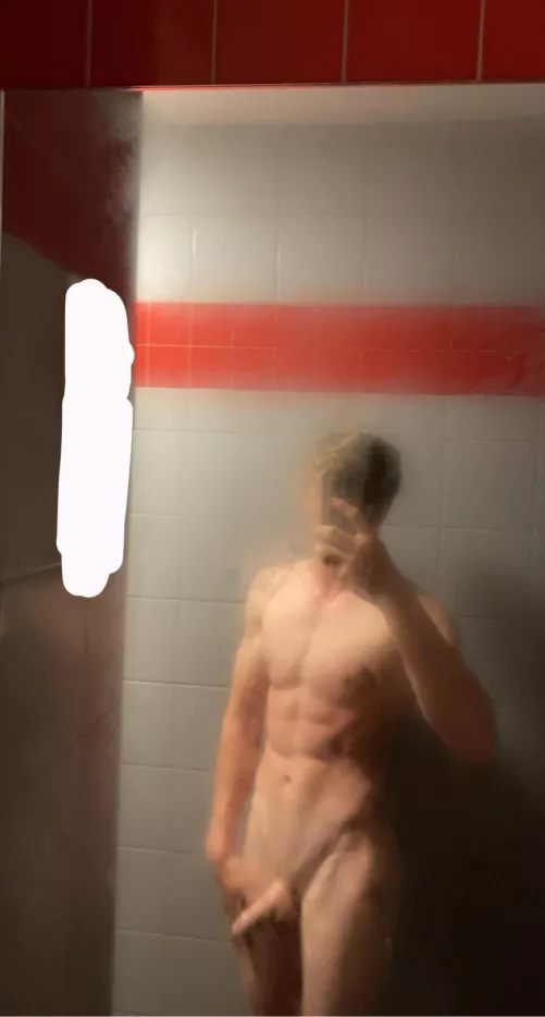 i follow you into the shower,, do you do as I say or do I have to make you?