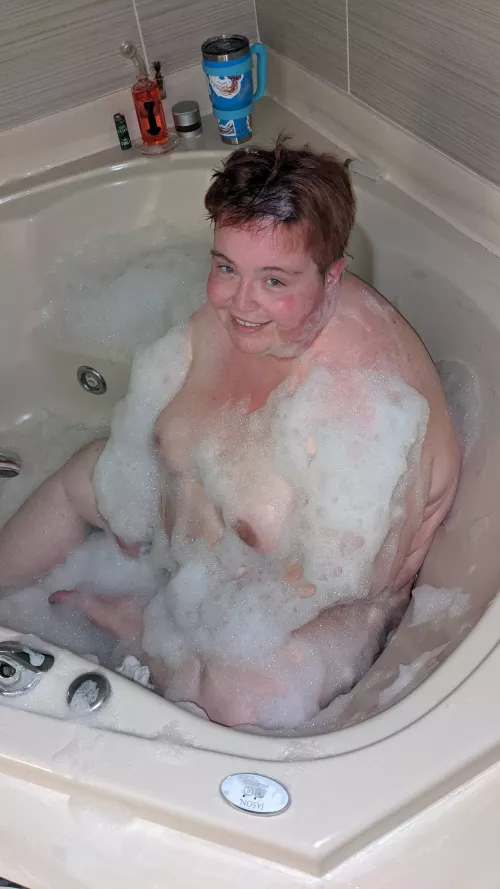 I found out why they say no bubble bath in the jacuzzi tub.