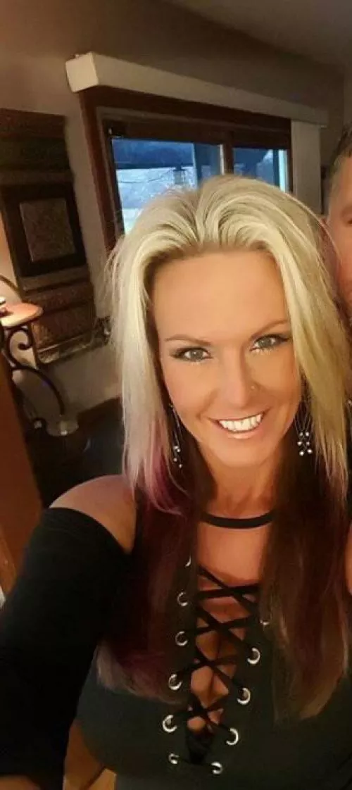 I get so jealous of the hung young guys fucking my mom and cumming insidd of her my small cock cant satisfy her