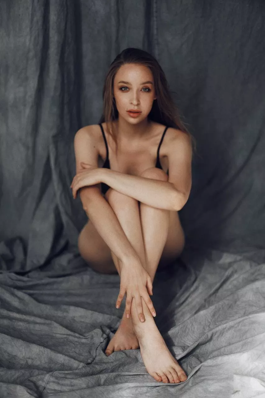 🍆I get wet when I'm thinking about you touching my ass💥Check my l_ink in bio and comments😏