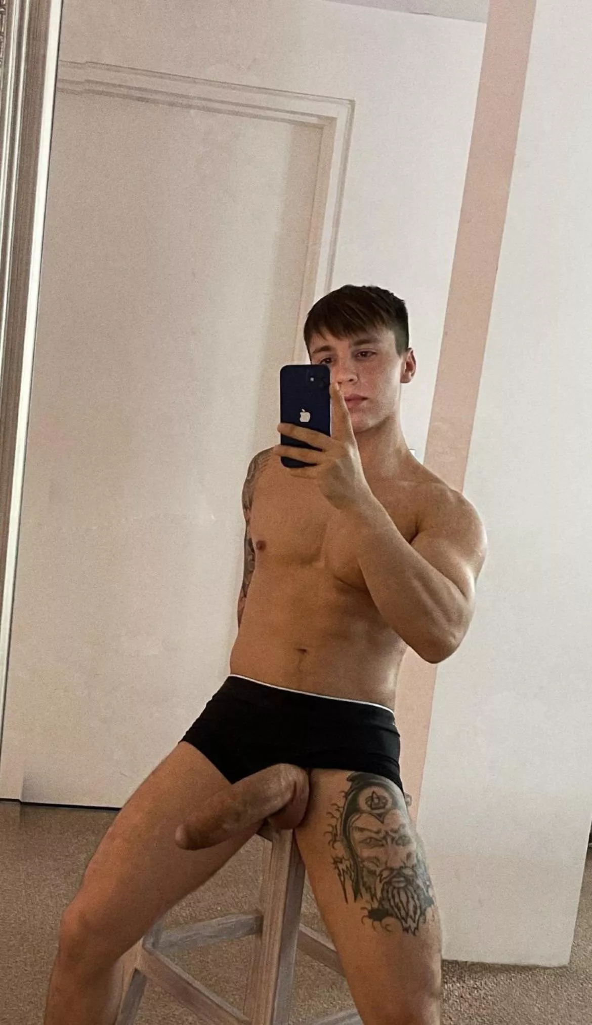 I got a big fat cock that loves to be sucked