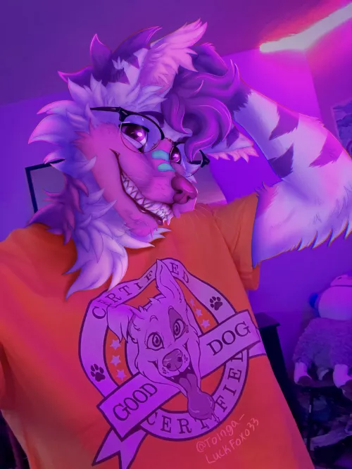 I got a new shirt! (Art by me)