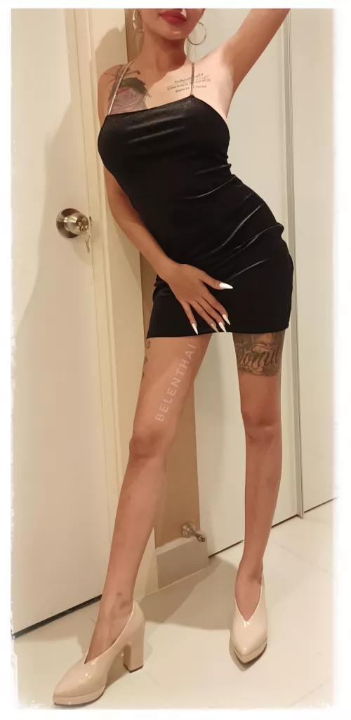 I got my little black dress on I got my little black dress on