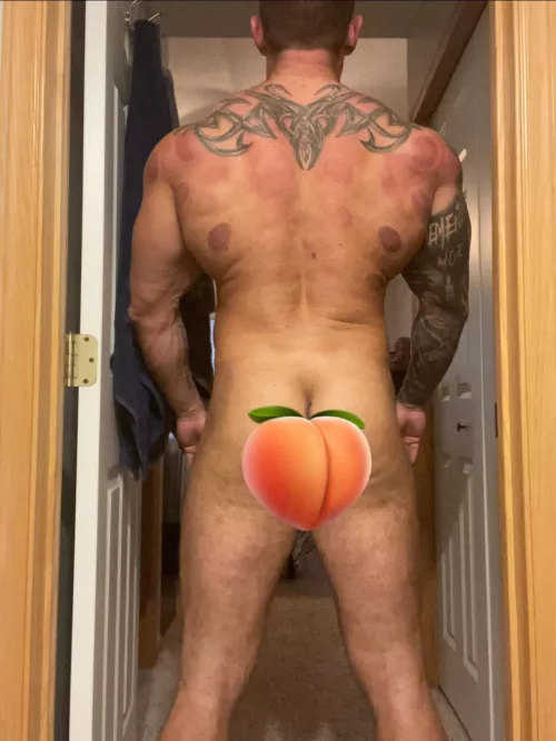 I got some battle wounds to go along with my Halloween costume tomorrow π€