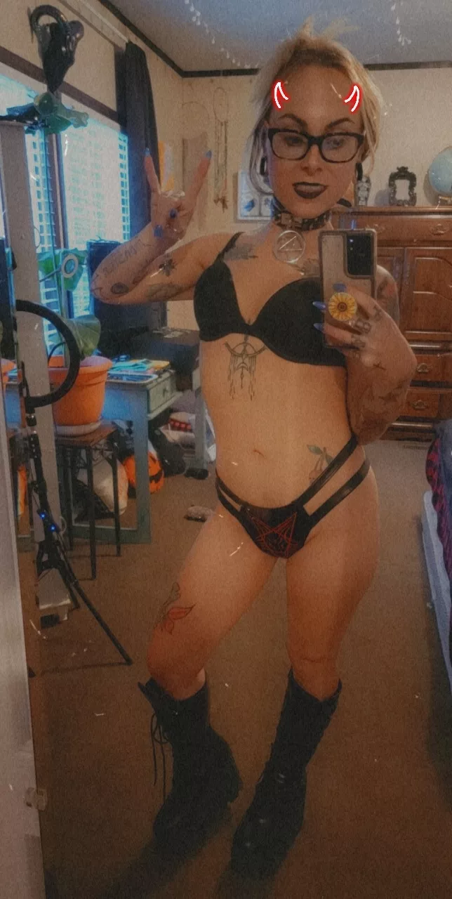 I got that psyche ward sock grip