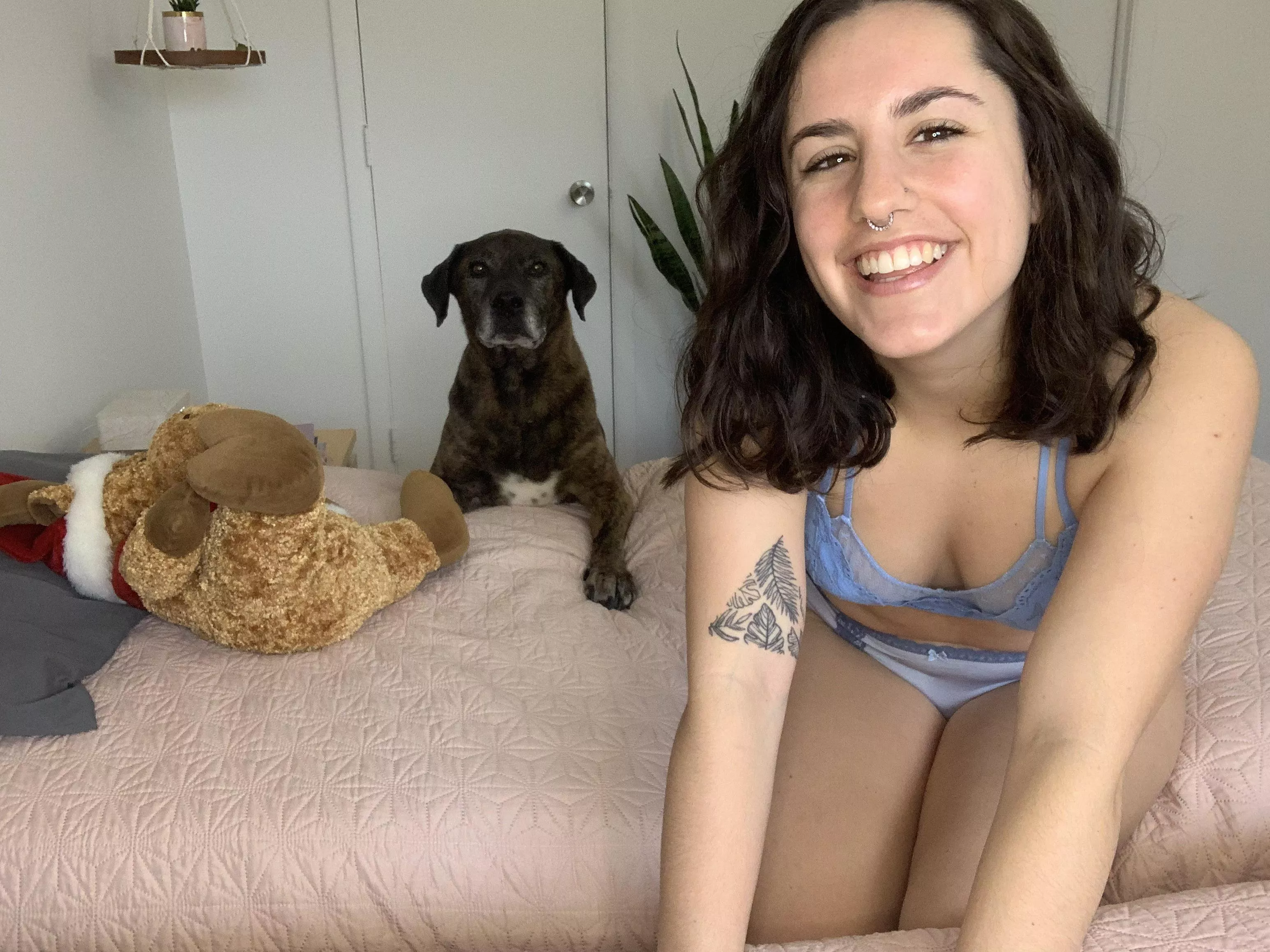 i guess Rex wanted to be in the picture😅