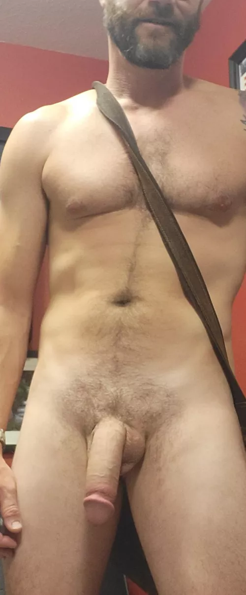 I had a dream I went to work with just my computer bag. (40s) I had a dream I went to work with just my computer bag. (40s)