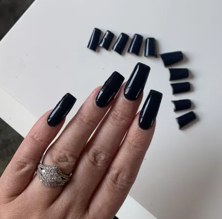 I had to cut them down! DM me for priceโฆ ๐๐
๐ผ