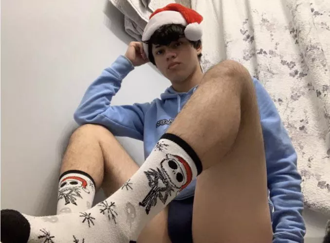 I have a Christmas present for you πππ