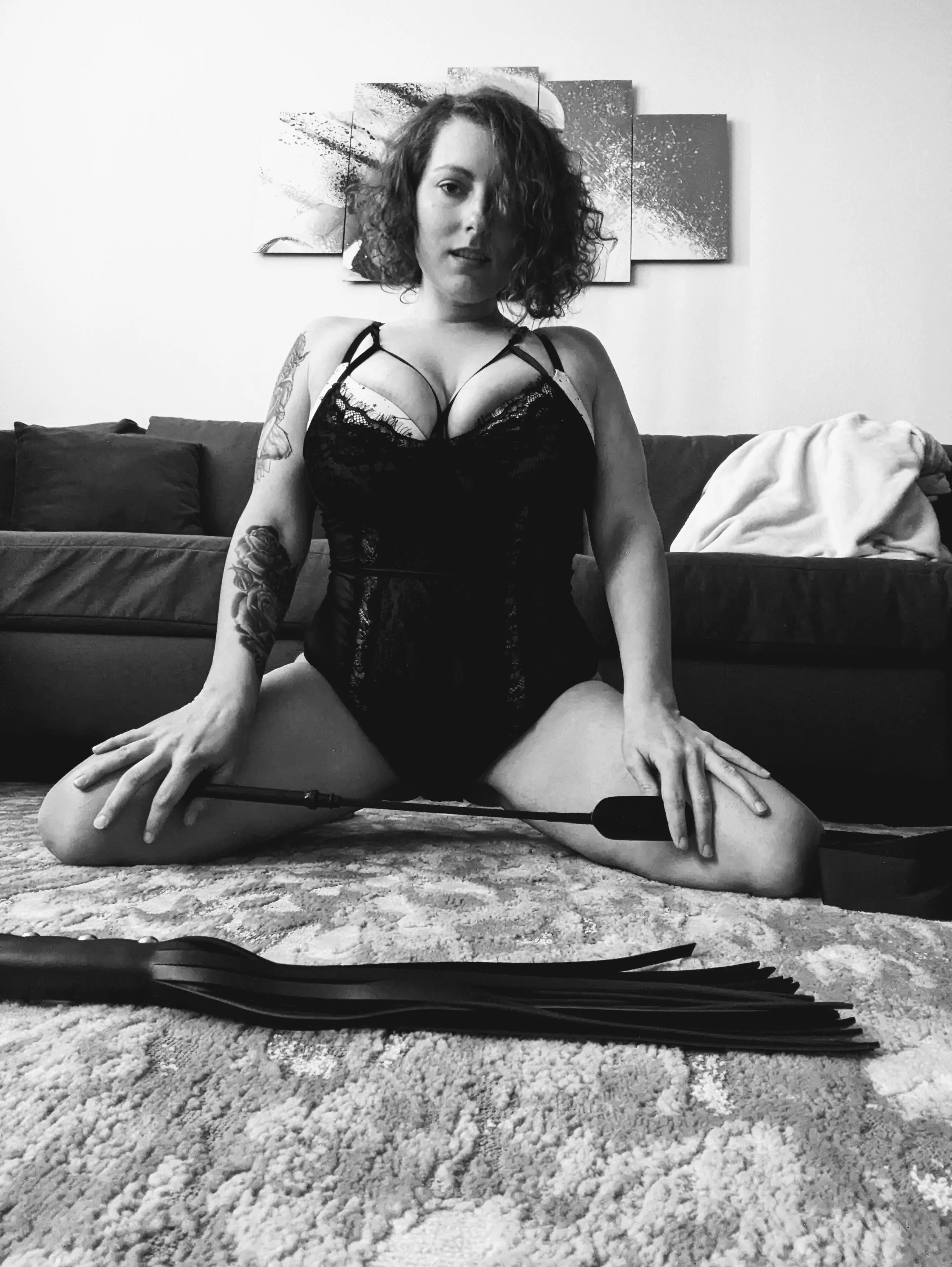 I have a lack of bruises😏💢💜