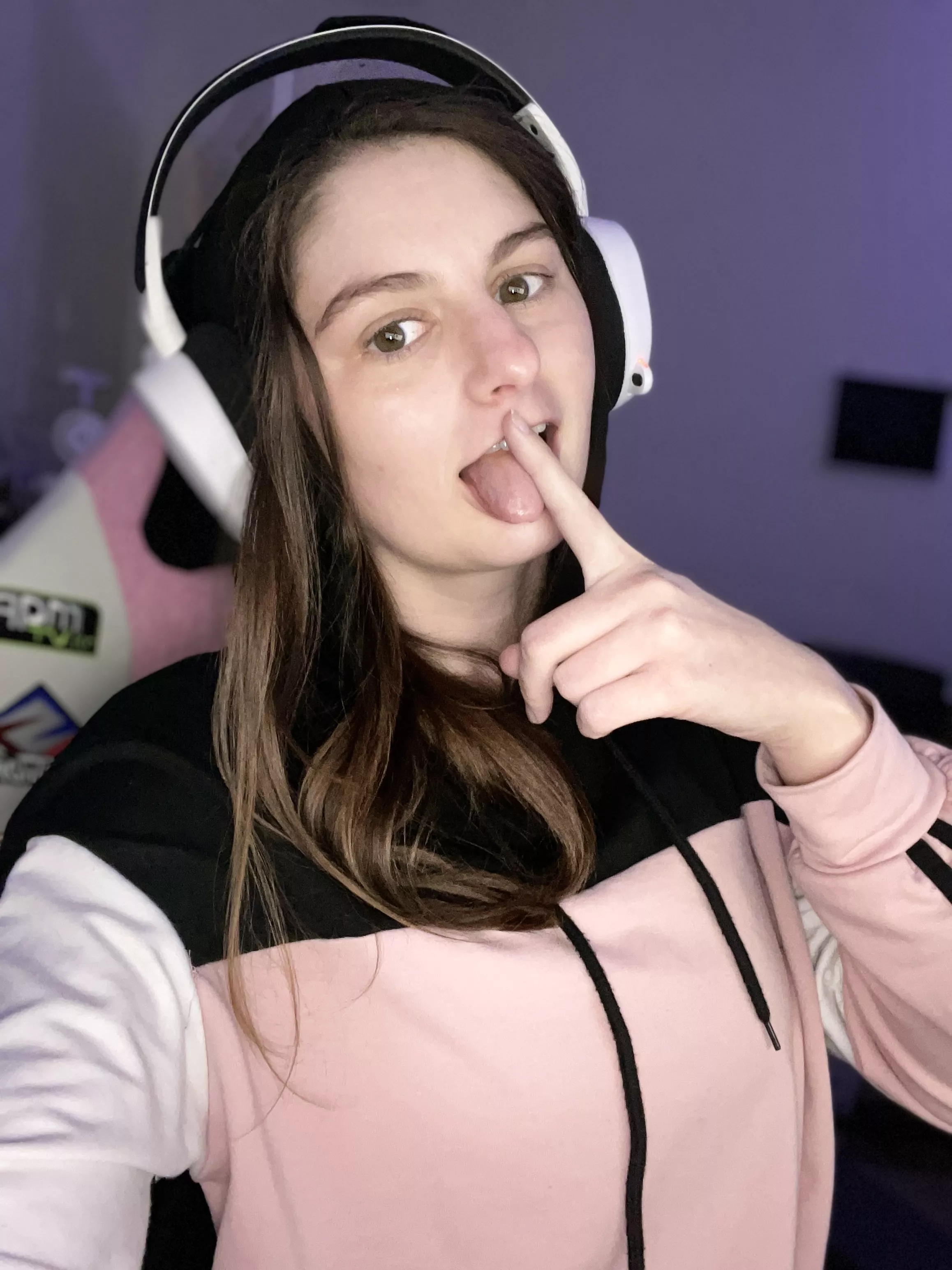 I have been playing Halo way too much =)