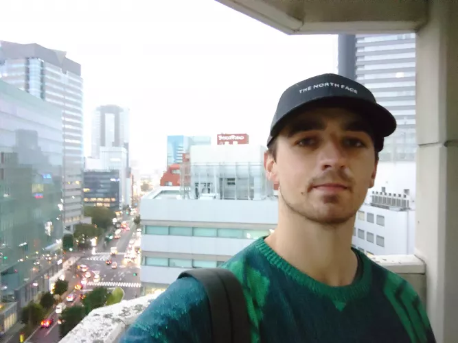 I have been reading science fiction for that isolation stimulation up in Japan! What do you recommend? I love Richard Morgans books. Also read Neuromancer, Dune and Ender's game... whatchu readin? I have been reading science fiction for that isolation stimulation up in Japan! What do you recommend? I love Richard Morgans books. Also read Neuromancer, Dune and Ender's game... whatchu readin?