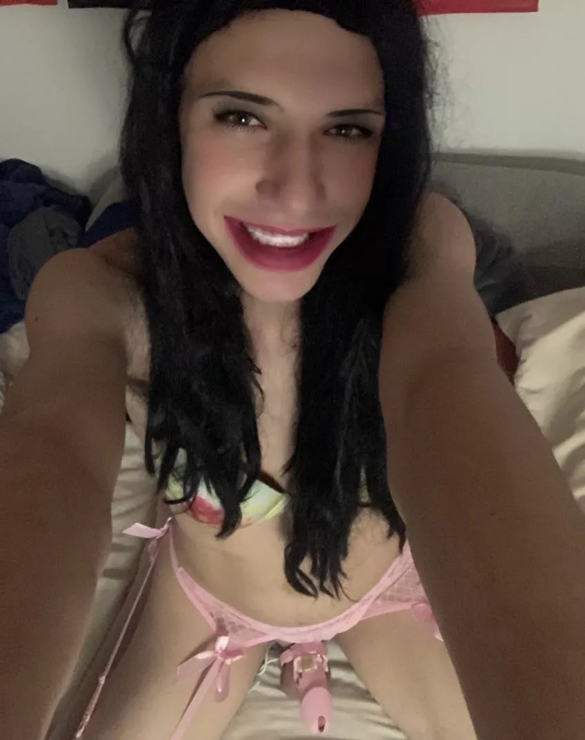 i have dressed up for a long time, but this is the most feminine i have ever felt😍