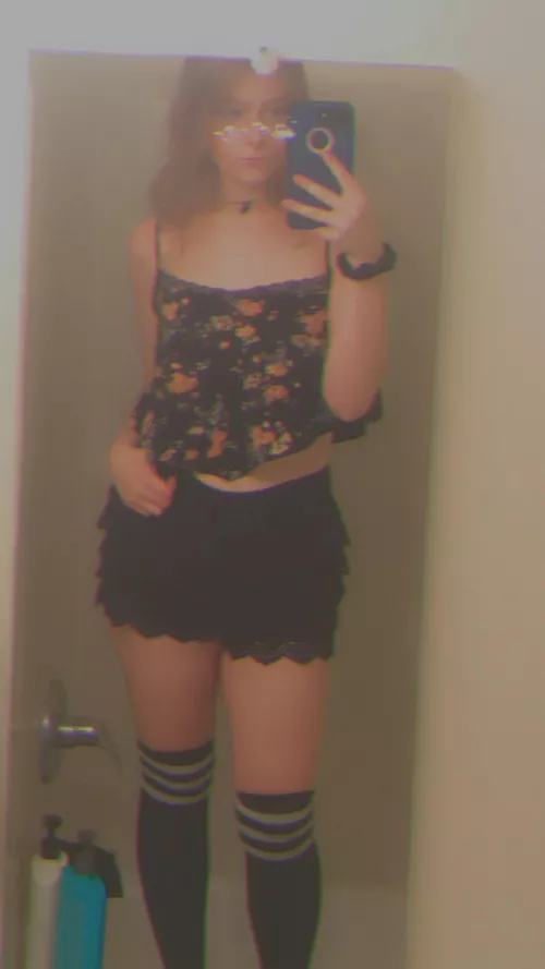 I have work soon and I canβt sleep :/