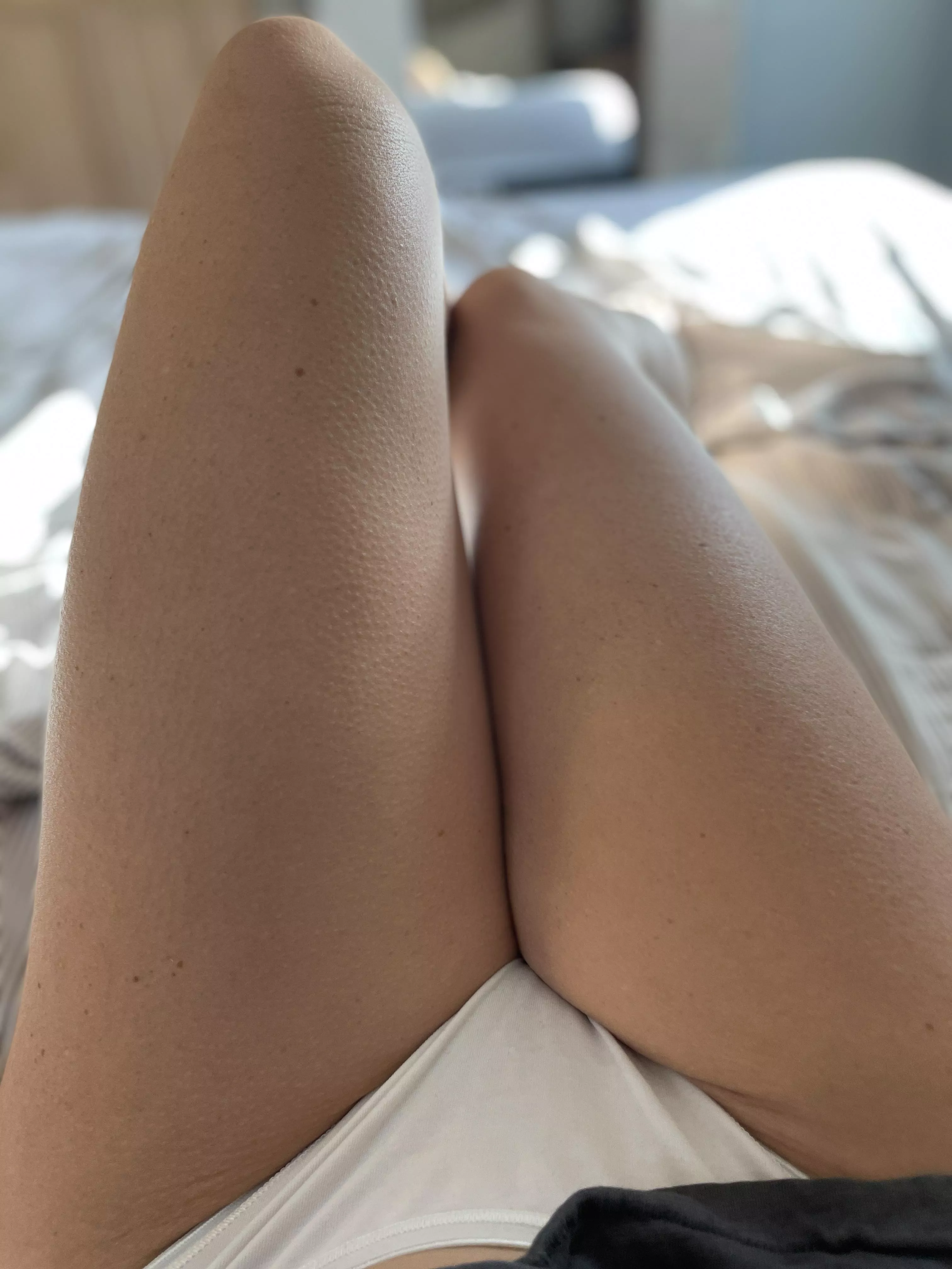 I hear guys like when you spread your legs…should I? 😋 (f)