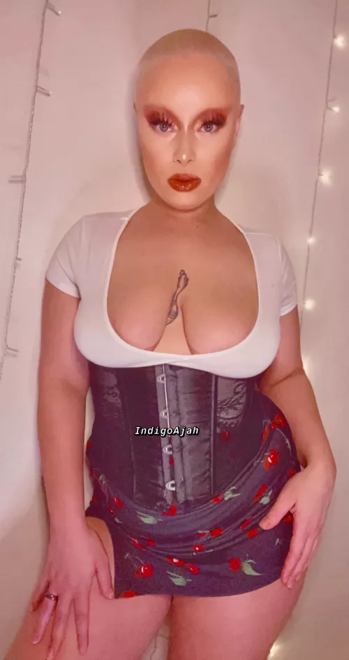 I heard getting fucked in the ass helps it grow… who wants to help me? 🥺 I heard getting fucked in the ass helps it grow… who wants to help me? 🥺