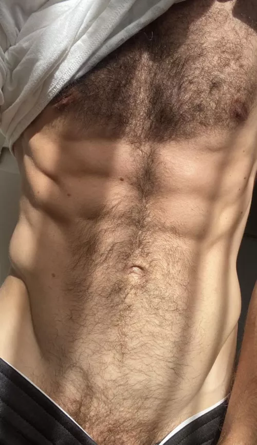 I heard ladies love a v-line