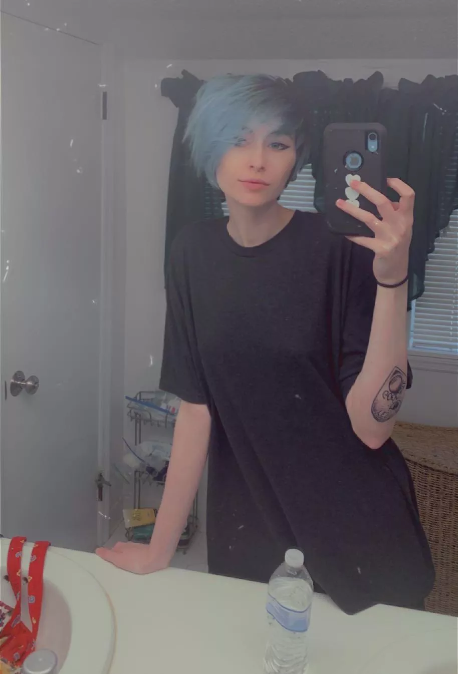 I hope everyone here has a happy new year!π I hope everyone here has a happy new year!π