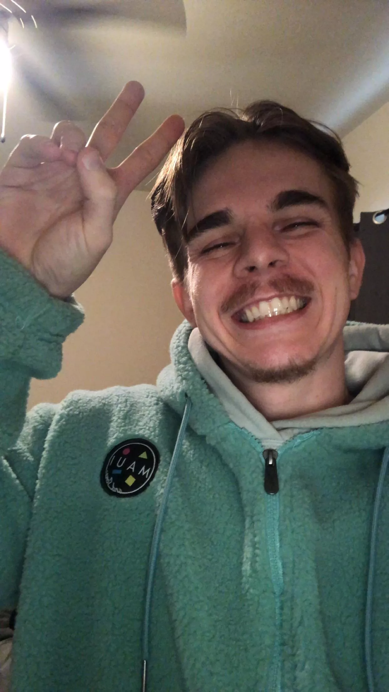 I hope everyone woke up today ready to rock this week 💕