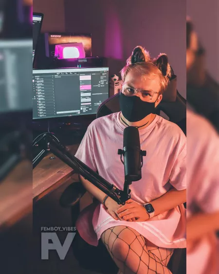 I hope reddit likes a streaming femboyβ€οΈ I hope reddit likes a streaming femboyβ€οΈ