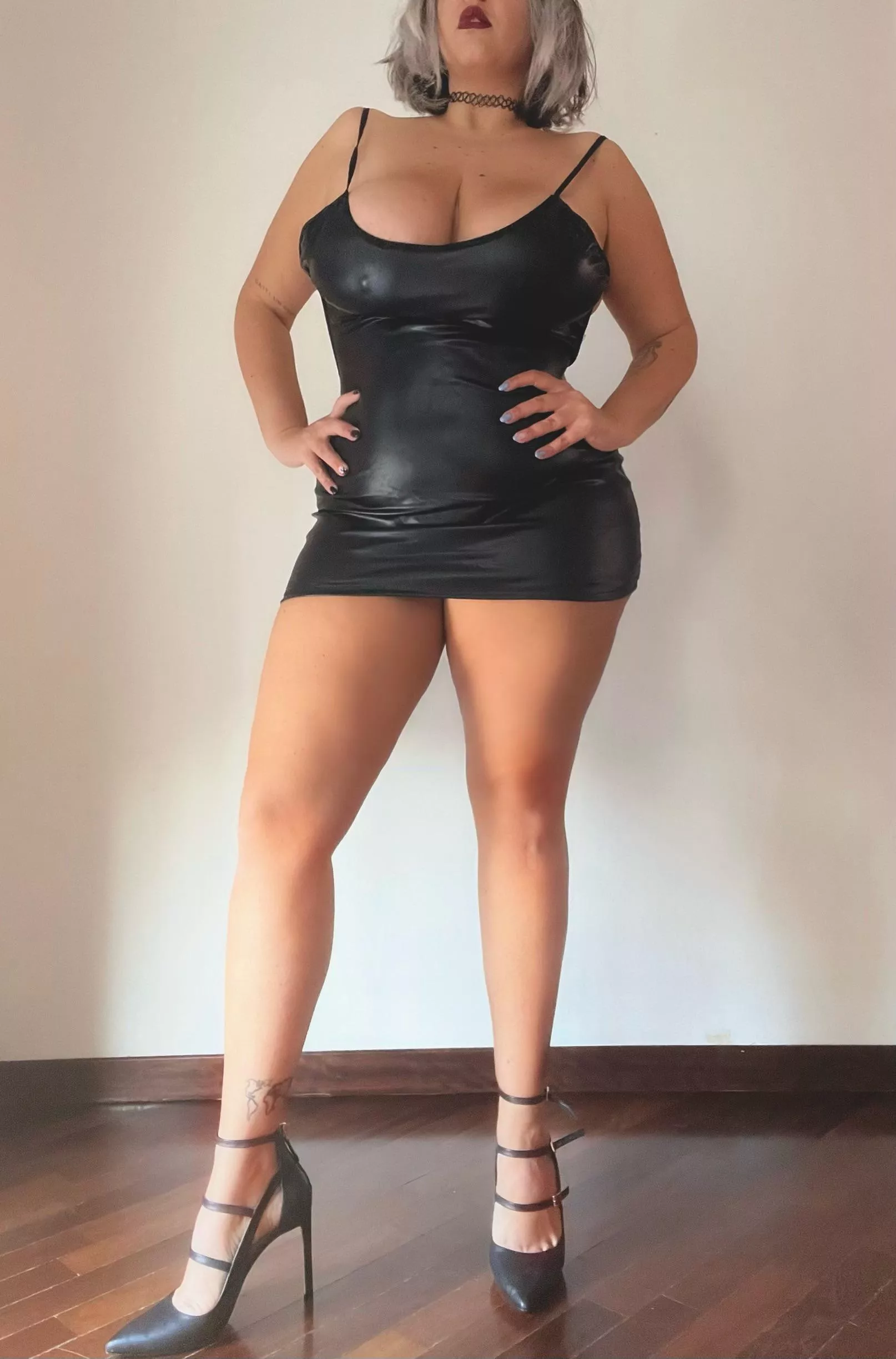 I hope to make your Monday better💋 Luna I hope to make your Monday better💋 Luna