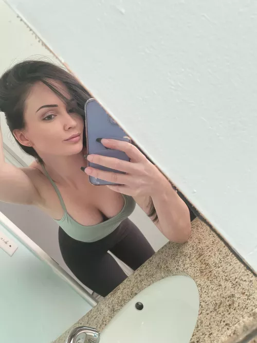 I hope you enjoy my cleavage [F]