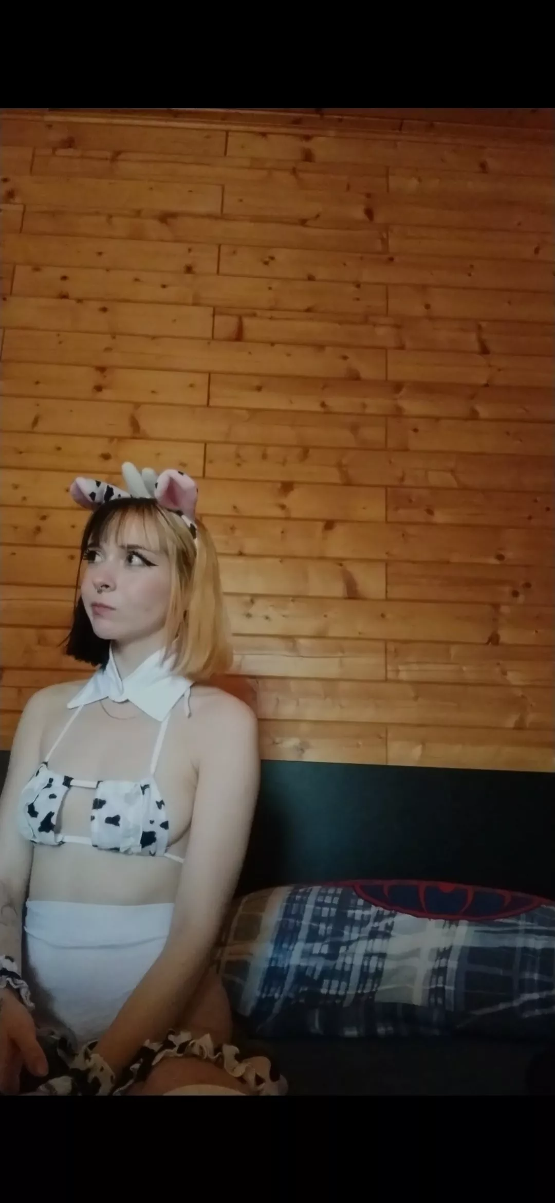 I hope you like cow girls as well 🐄