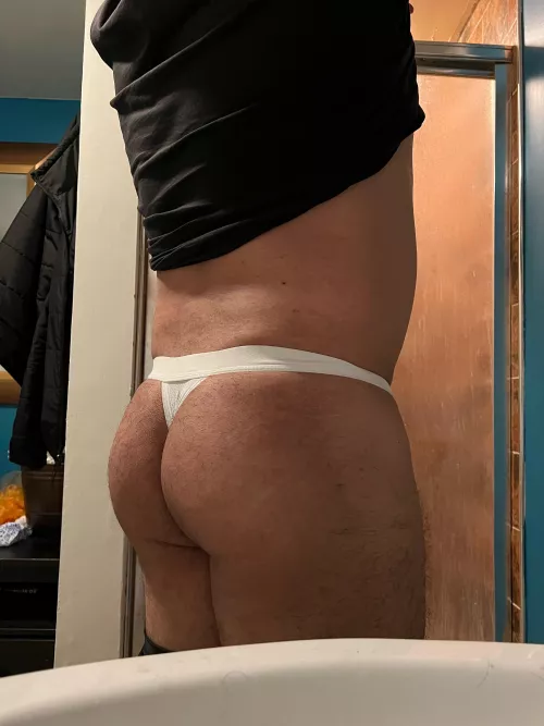 I hope you like thongs. 😉