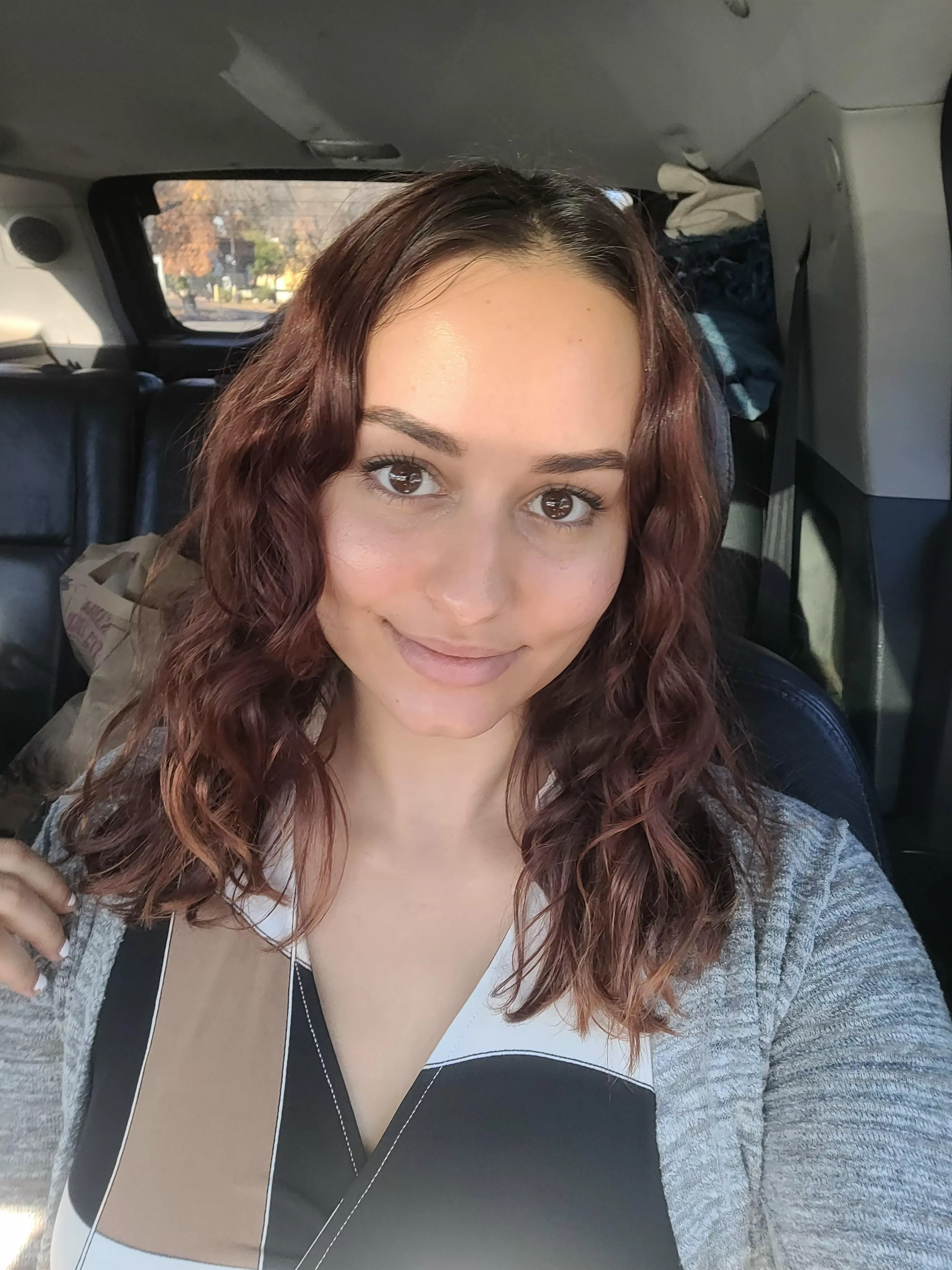 I hope your weekend is off to a good start <3 Dominican x USA [oc]