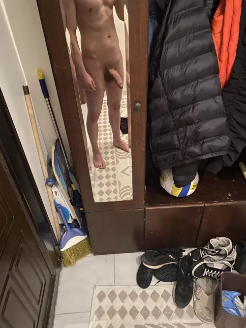 I just add some videos and photos in front of the mirror on my onlyfans come and see my body and monsterπππ€ͺ