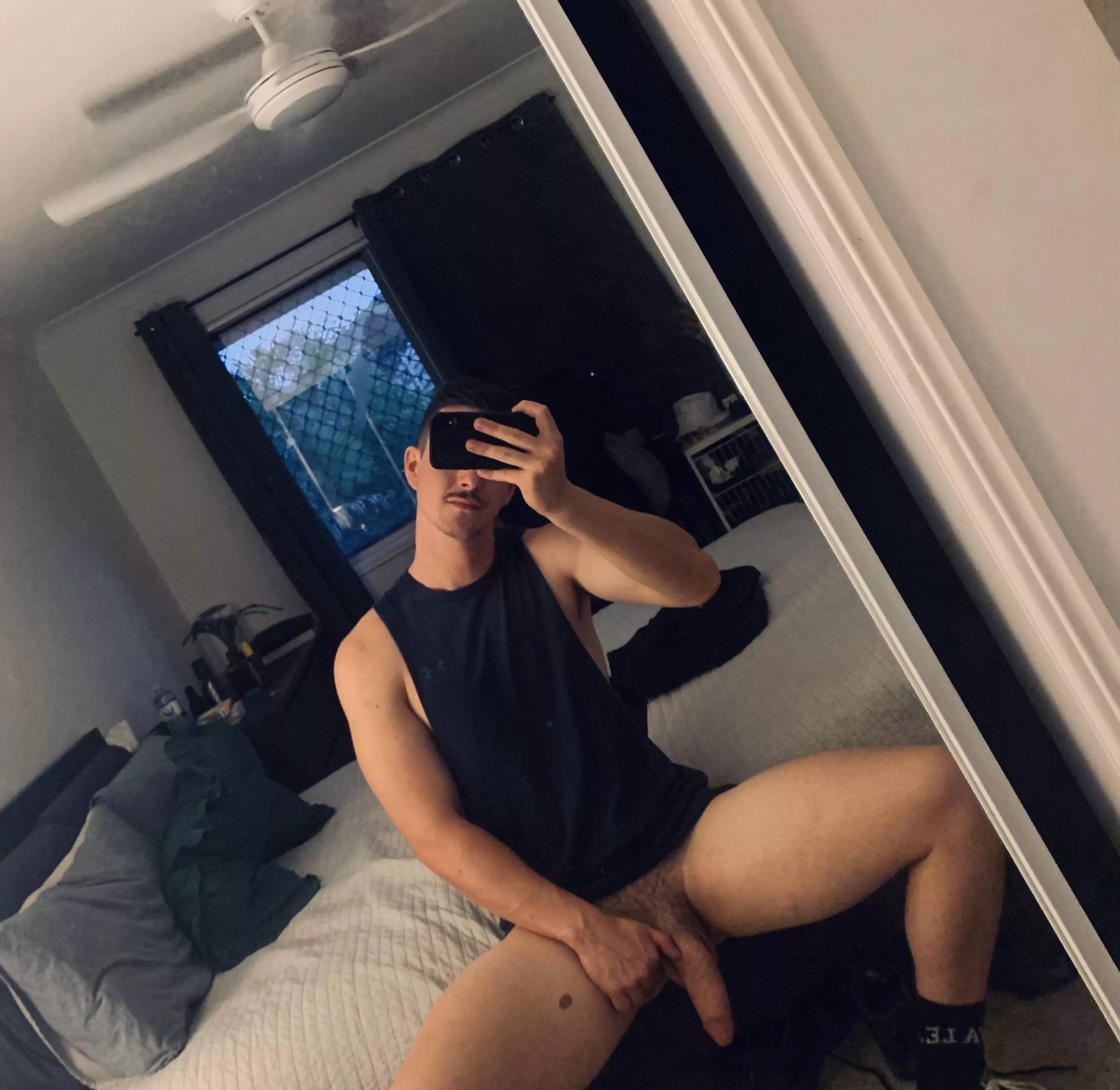 I just got done at the gym but does someone want to cum workout again? 😈