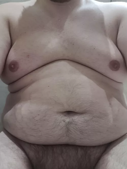 I just had a huge lunch. I feel so horny now