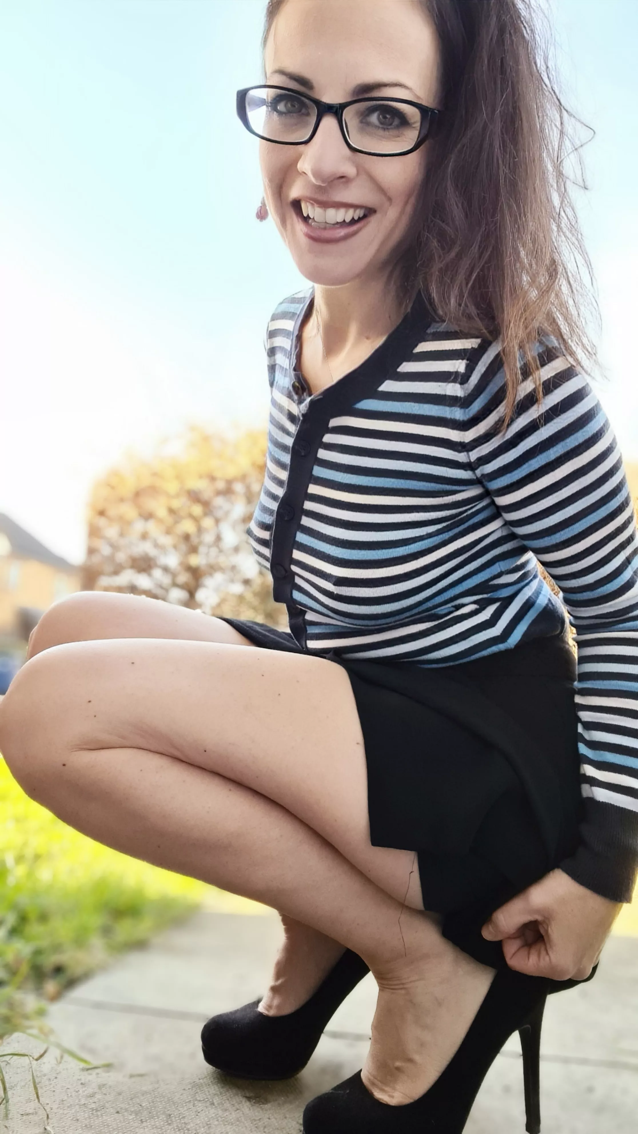 I just swear ...I cannot wear brass anymore 😪 47[f], 48 tomorrow 😝