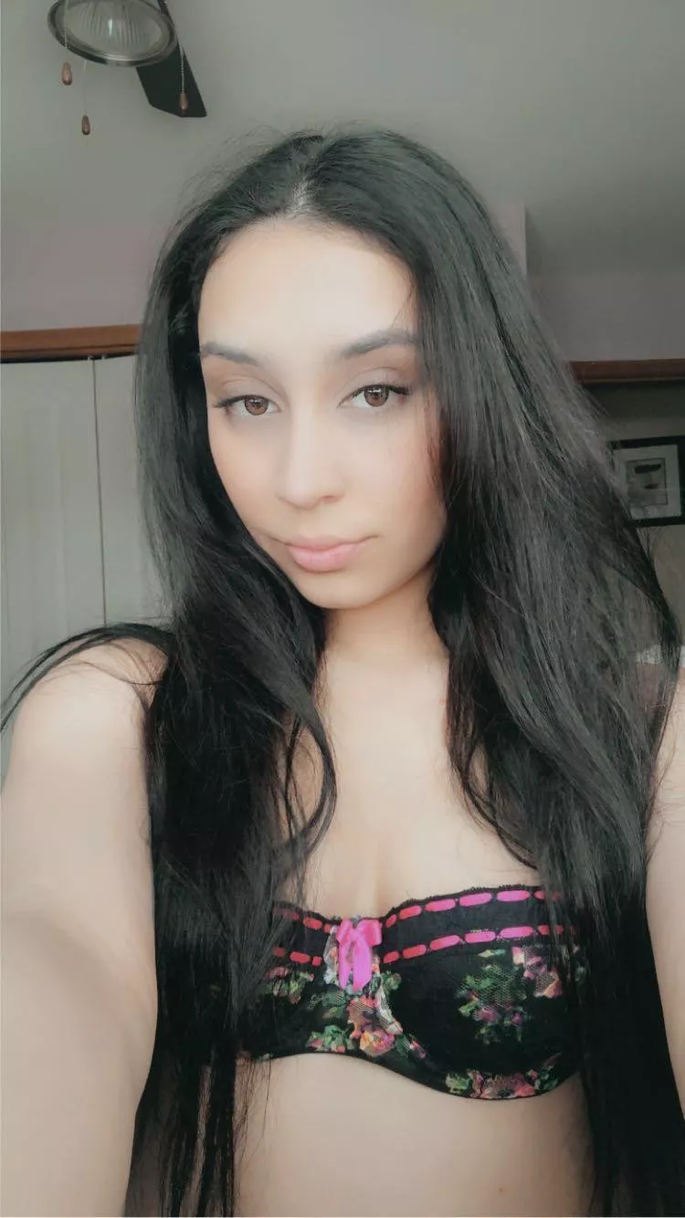 I just wanna get fucked asap💗💗