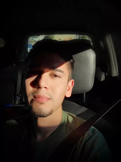 I just want to say hi!😁 I just want to say hi!😁