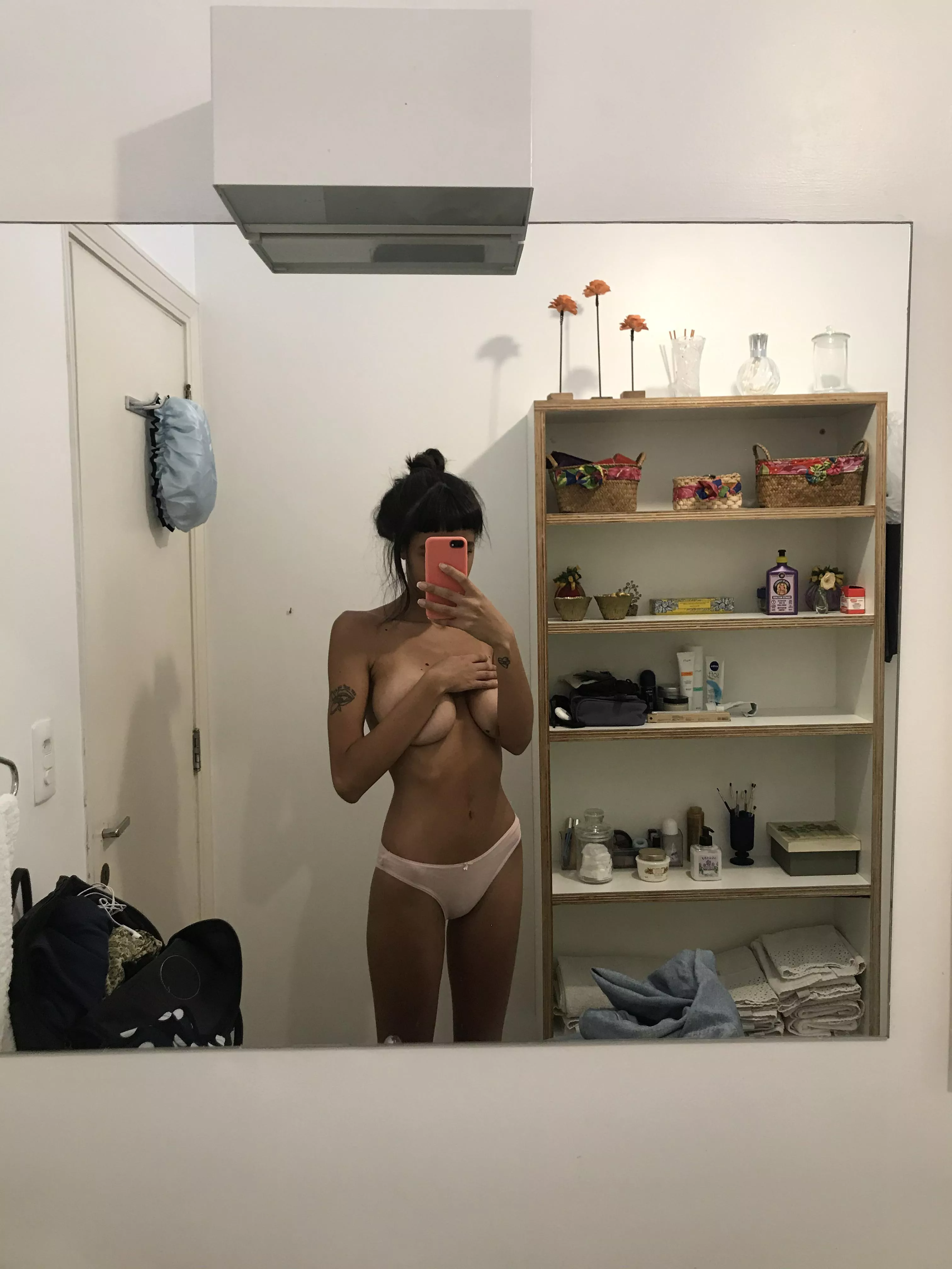 i kinda like being skinny with big boobs