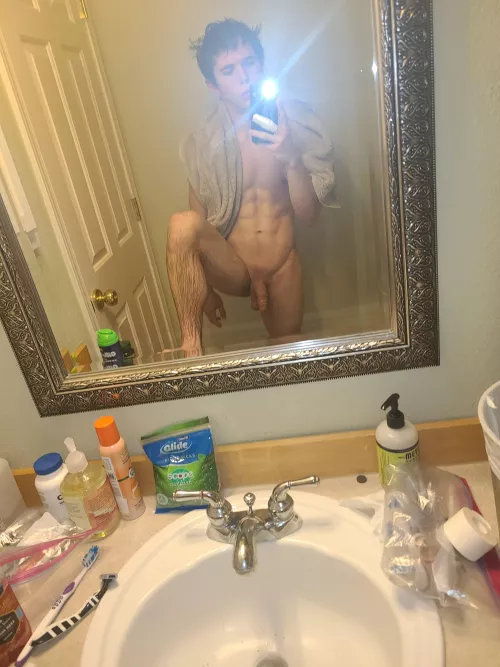 I know I just showered... but do you wanna get dirty with me? π