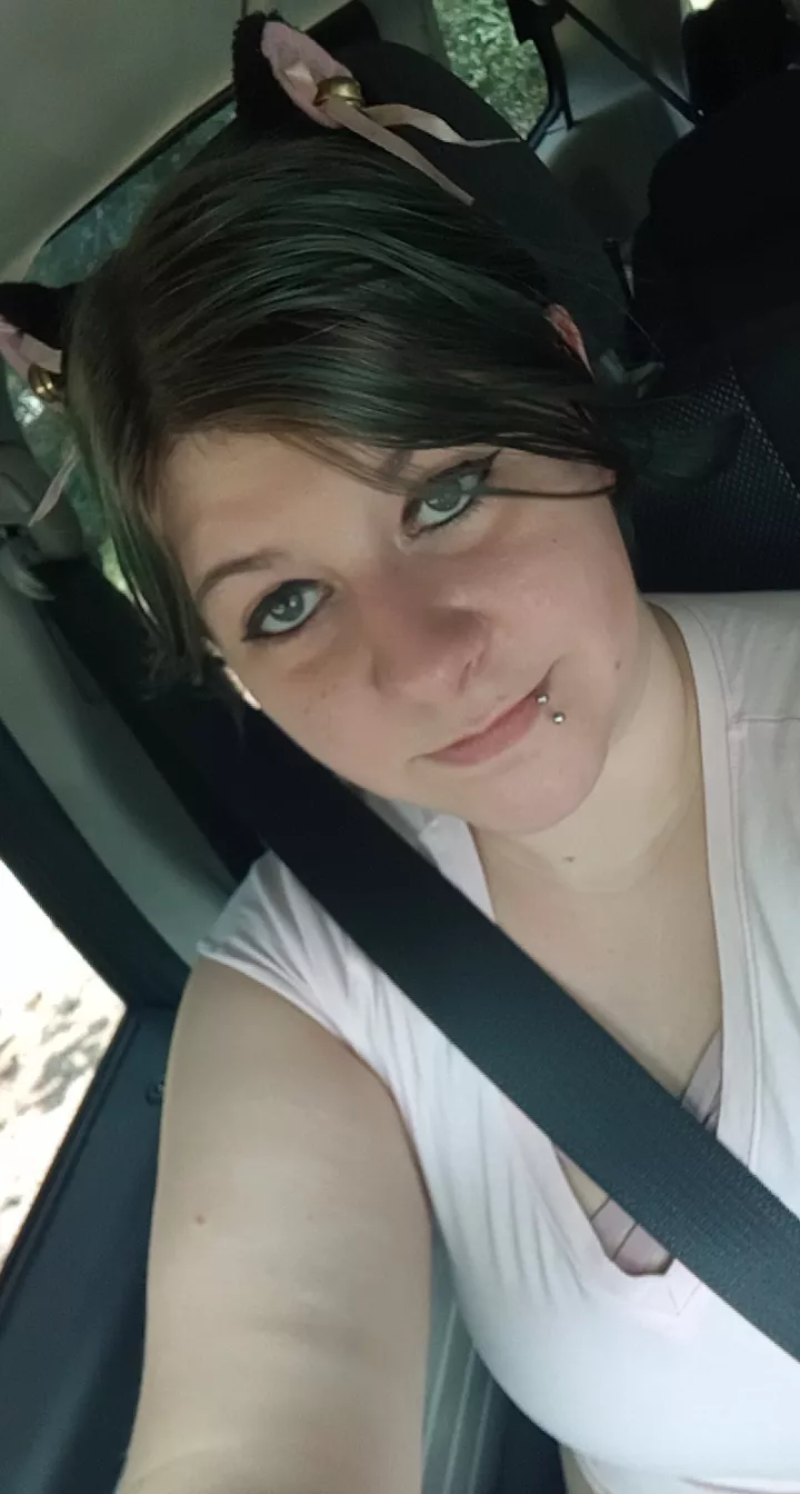 I know it's not all sexy but I wore my ears out in public for the first yesterday.