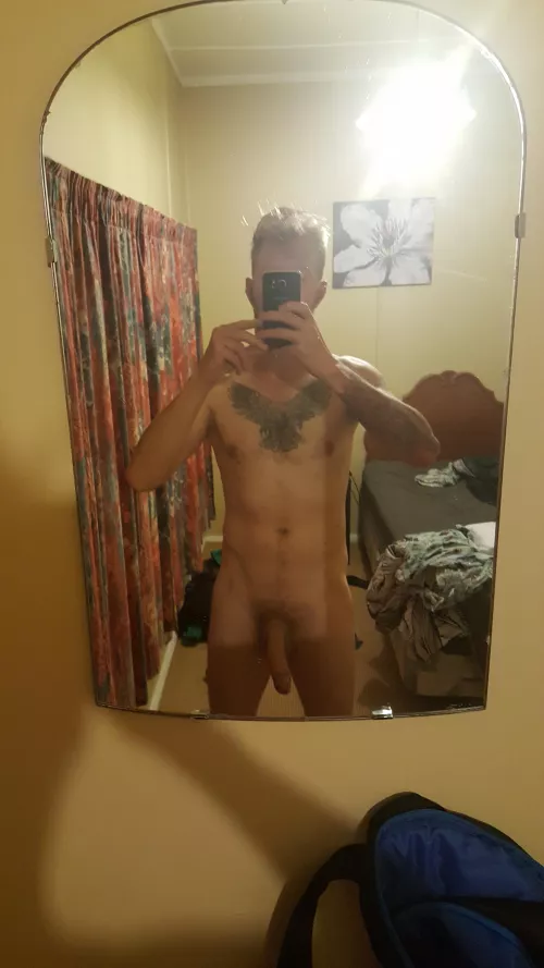 I know the lighting sucks, but I bet you do too ;)