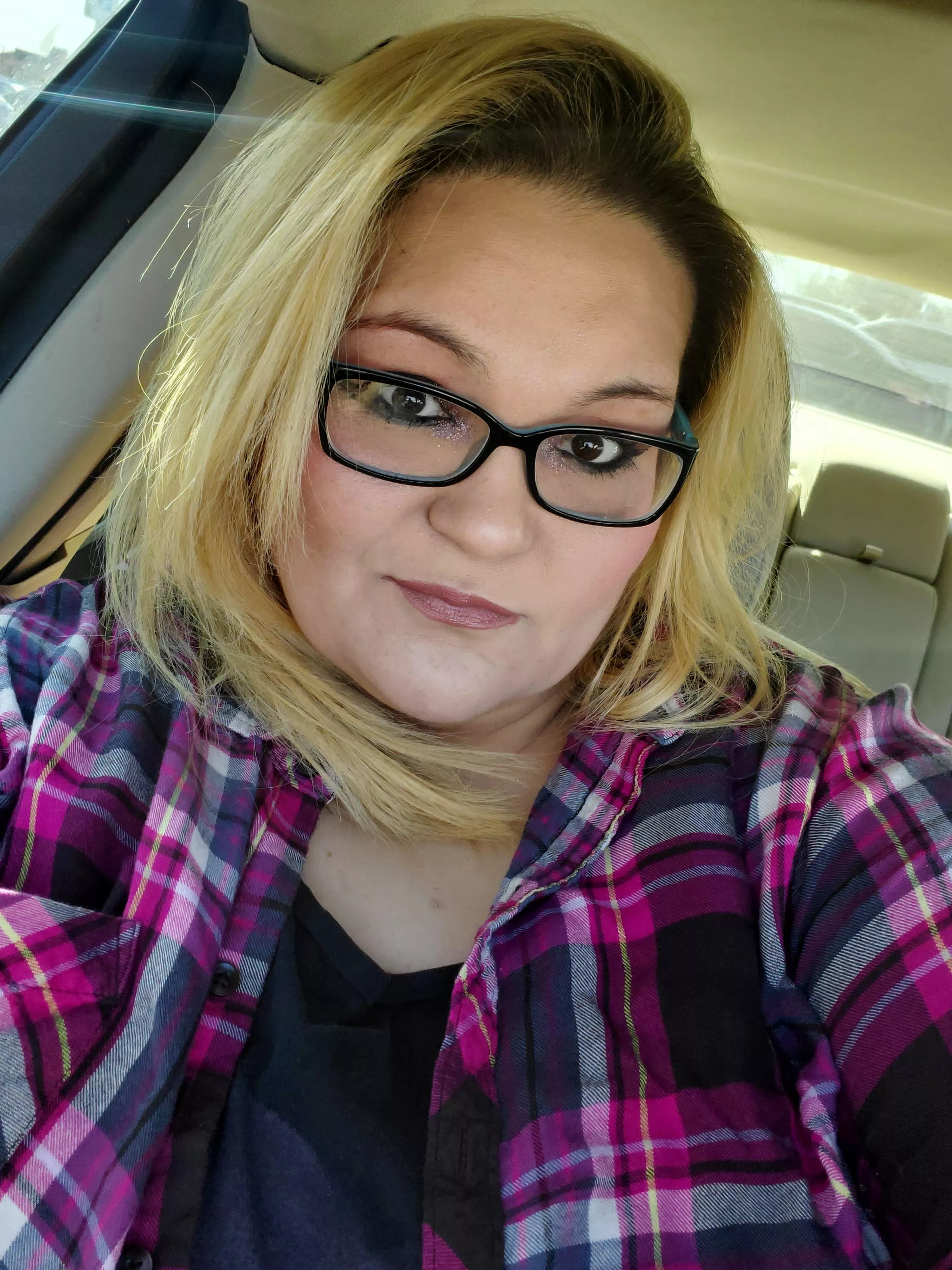 I know this will not get as much attention but cant always show the girls off. Im still a lady 😁