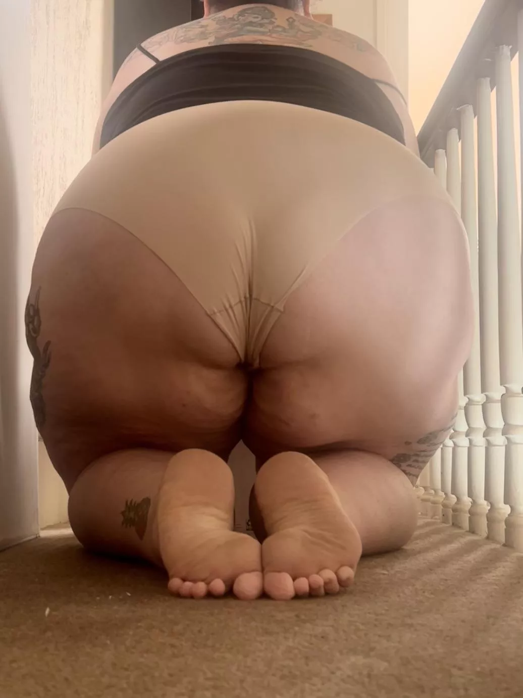I know you did a double take ๐ Rocking some granny panties on this lazy Sunday ๐
 I know you did a double take ๐ Rocking some granny panties on this lazy Sunday ๐