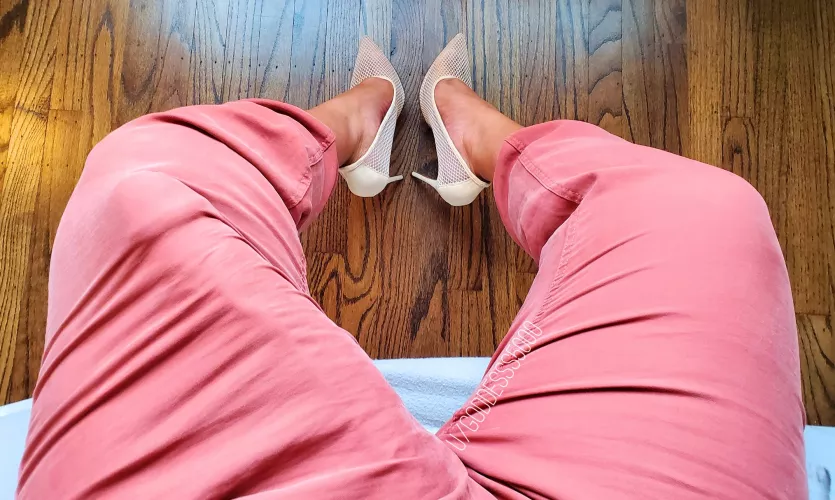 I know you enjoy seeing my strapon through my pants before I whip it out!