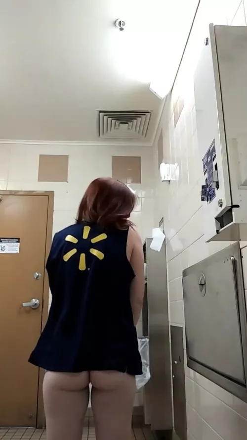 I know you like my little buttcheeks hanging out. 😉