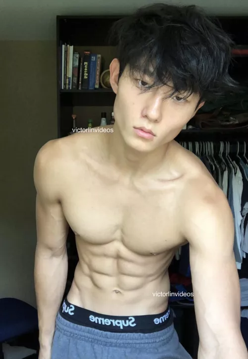 i know you like tall chiseled koreans with abs 😼
