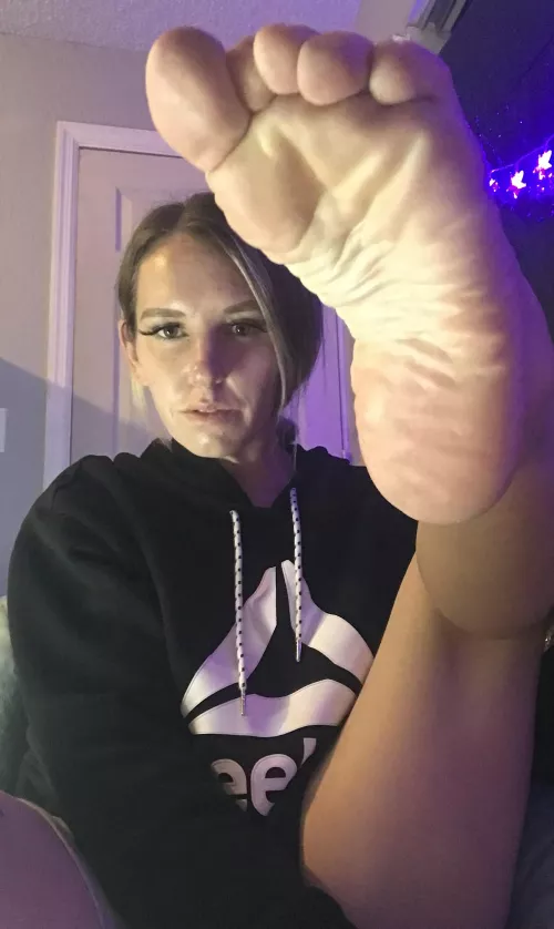 I know you want your face all up in my gym rat soles π¦π₯΅