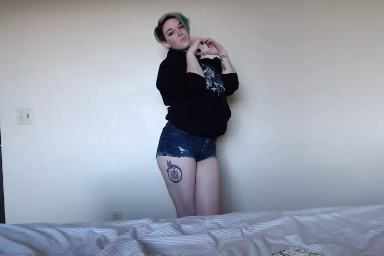 I less than three you <3 I less than three you <3