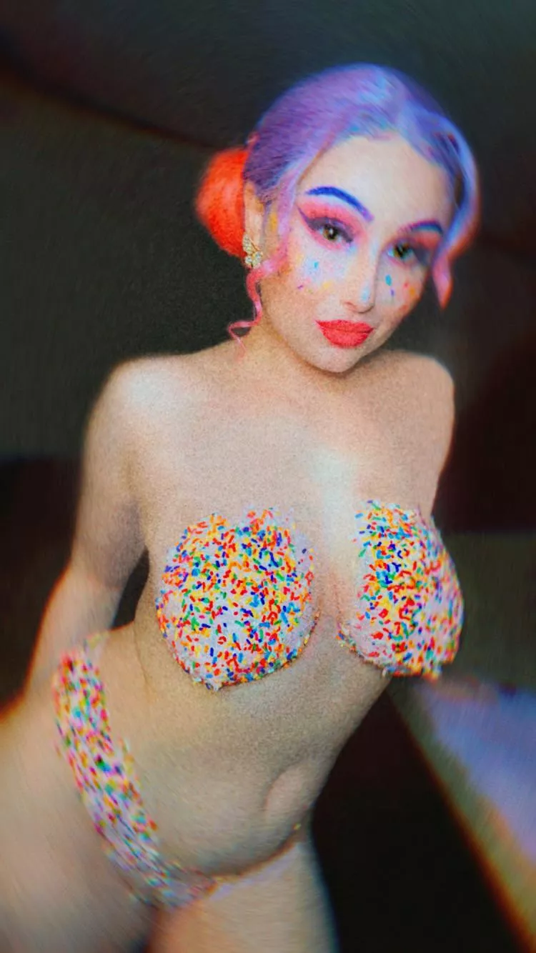 I like feeling sweet ππ¬ I like feeling sweet ππ¬